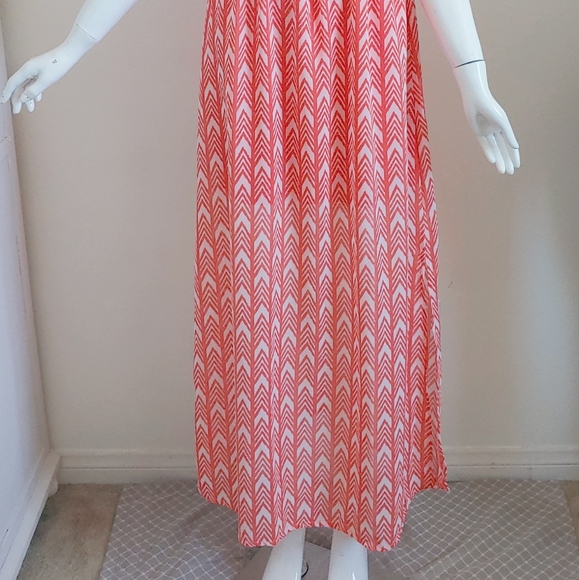 Dress Size M - Picture 2 of 16